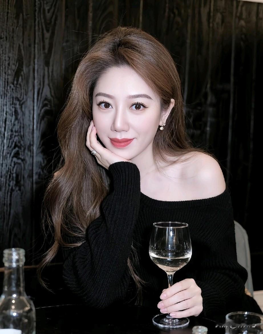 你还讨厌物质的女人
你有女人吗？