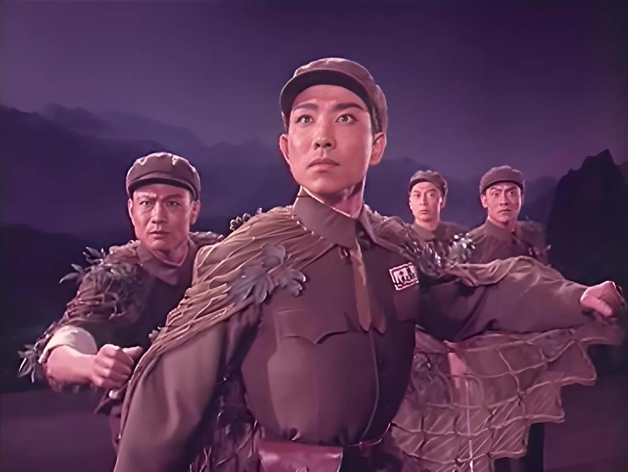 样板戏的男主角我最喜欢看的是常玉庆，一是因为长的帅。二是虽然气势很足，但眼神里没