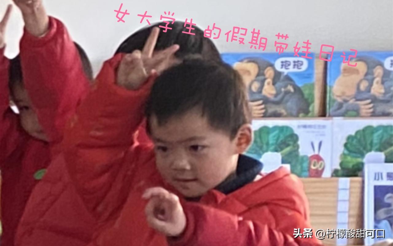 暑假带娃难题又来啦！最近广东家长月薪 3500 元请大学生带娃火了，这到底值不值