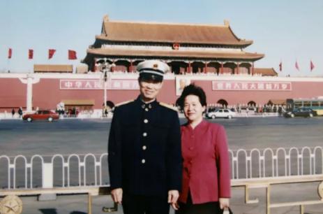1972年，24岁公社女干部李玉枝不顾所有人反对，执意嫁给一级伤残战斗英雄麦贤得