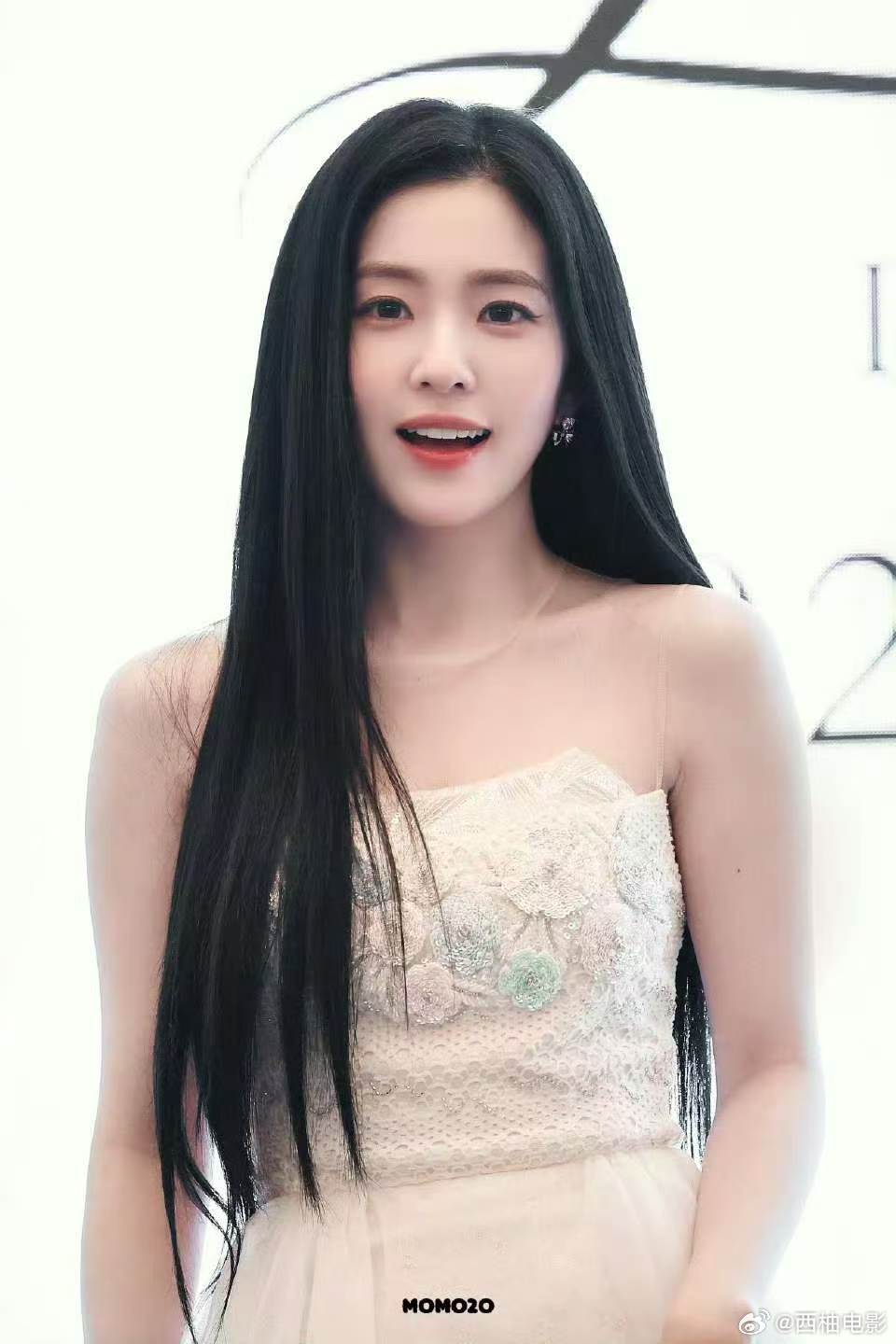 差点把张艺上认成裴珠泫看了张艺上乘风破浪的官宣视频，谁能告诉我这是张艺上还是裴珠