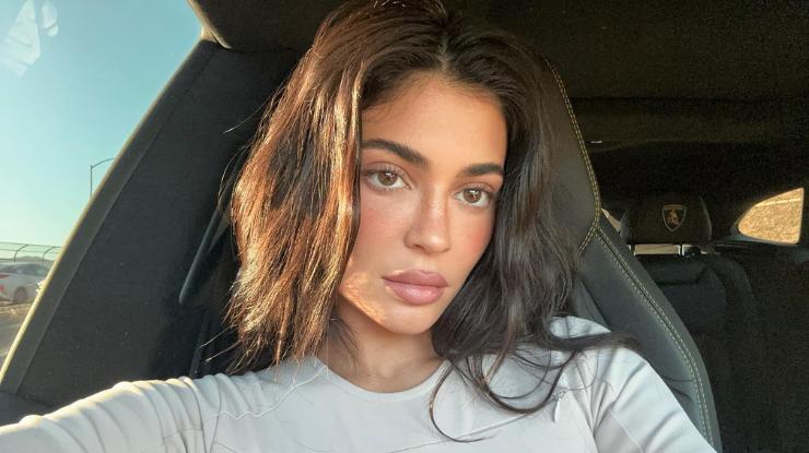 凯莉·詹纳（Kylie Jenner）在Meta清理不活跃账户和机器人账号后，I