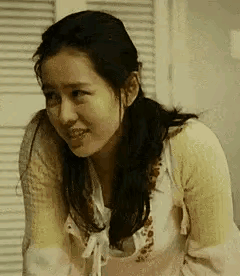 这是哪位明星？