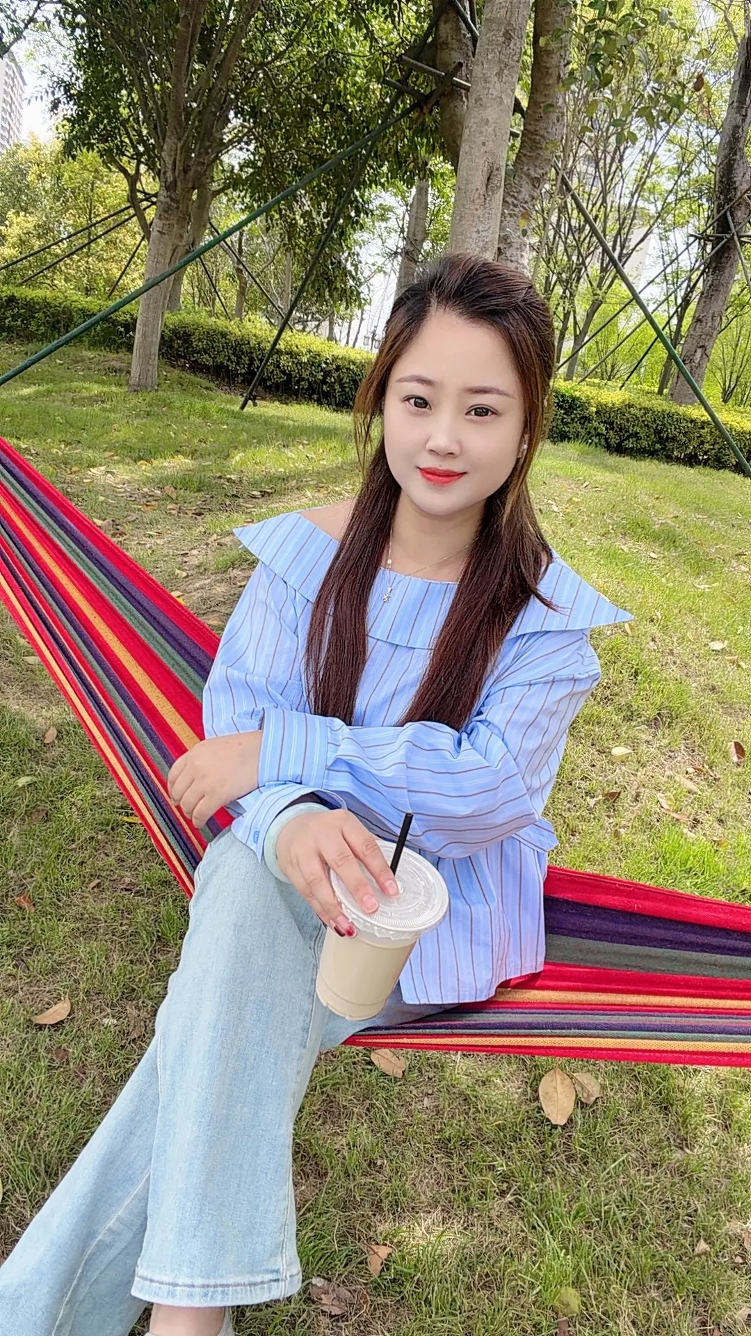 人总是需要片刻的快乐！来爱上这日复一日的生活