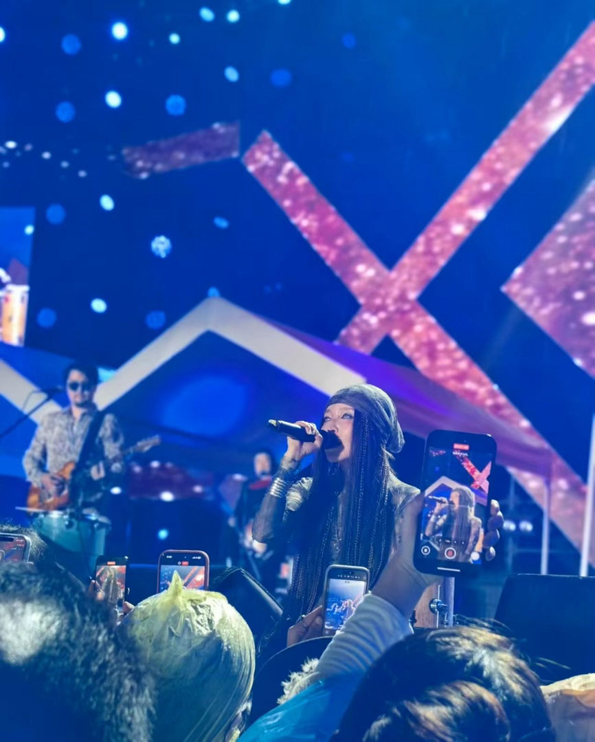 郑钧第一次在唐山压轴音乐节，宝石老舅第一次来唐山，岳云鹏第一次以歌手身份来唐山…