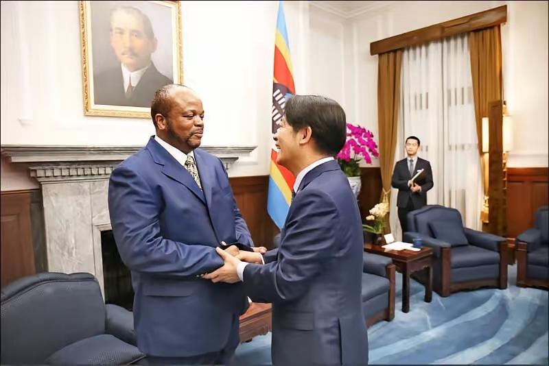 赖清德动了！
台湾地区领导人赖清德即将在 4 月 22 日动身，搭乘专机前往非洲