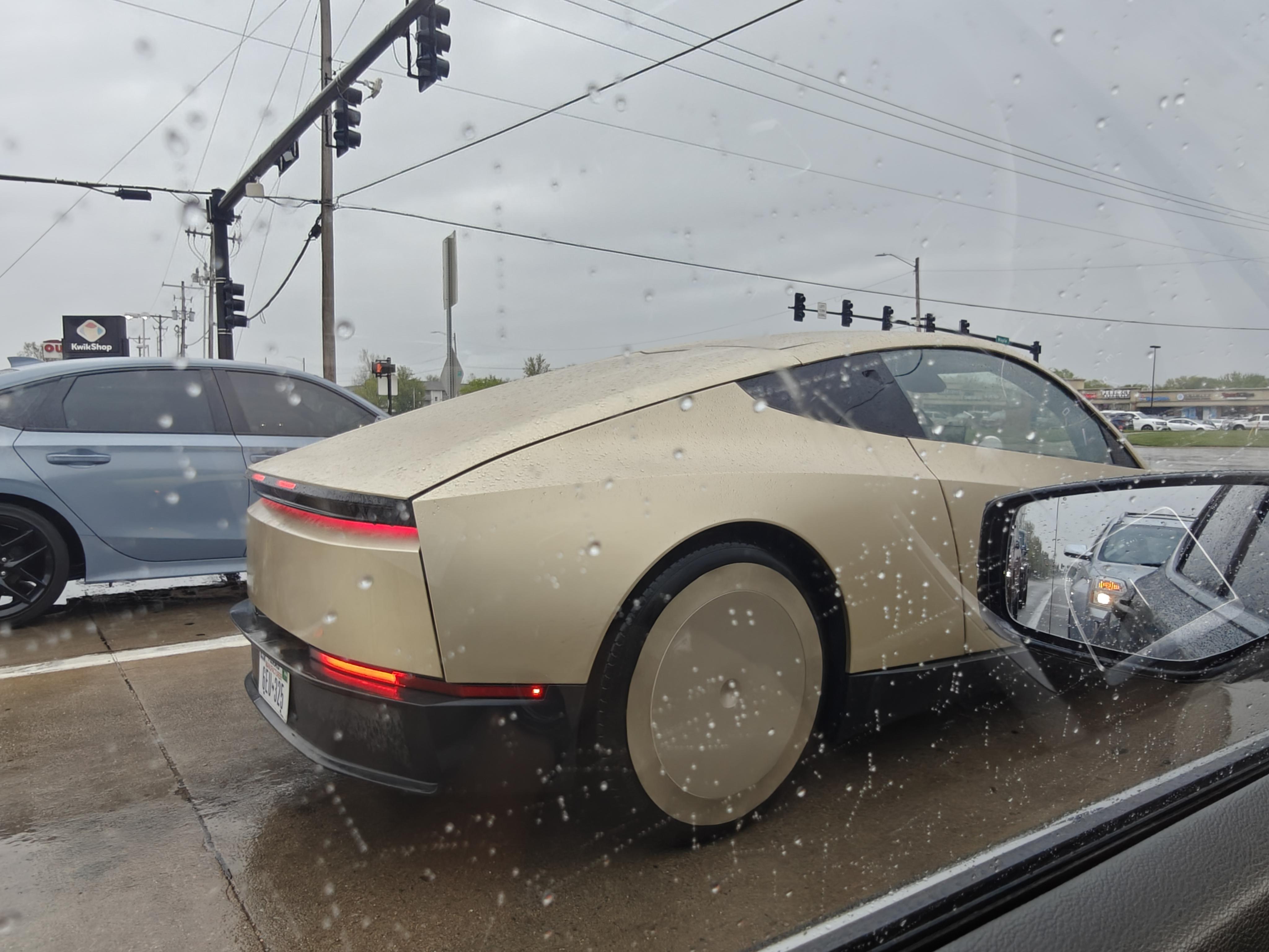 这么看特斯拉Cybercab，那是真丑 