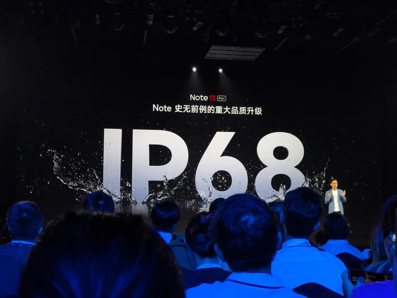 友商懵逼，两亿像素➕1.5k➕ip68，只要1899
1399买一台2亿像素的手