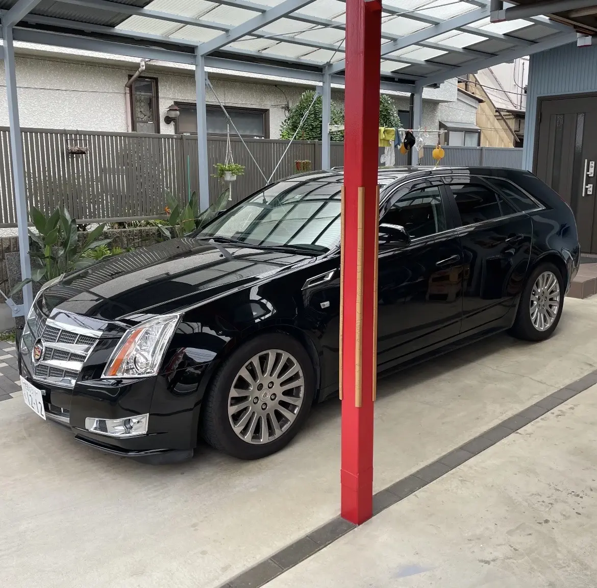 这车一看就很省油！🚗。你可能不认识它，但你一定听过“美式大v8，环保去**”！