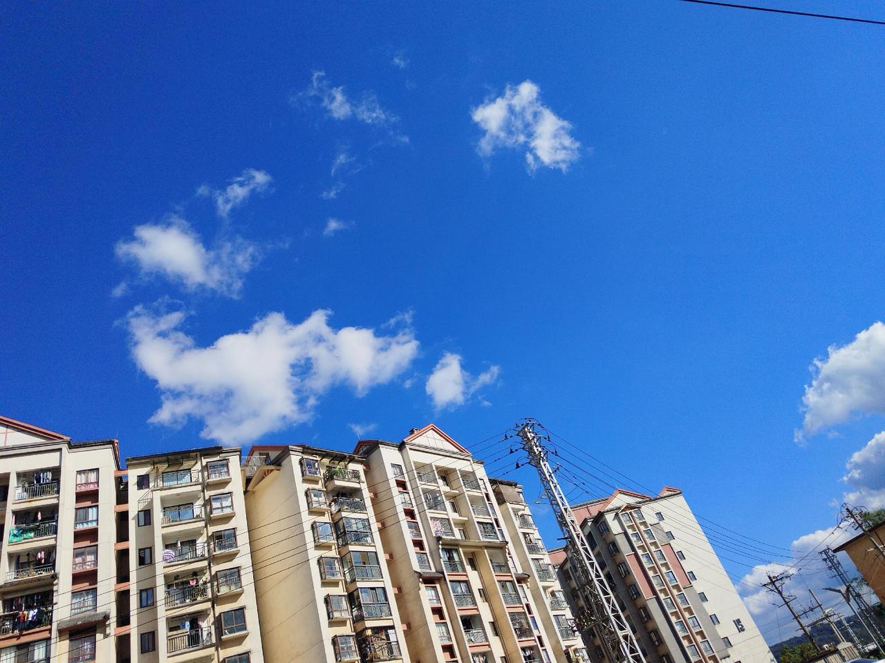 蓝天白云晴空万里