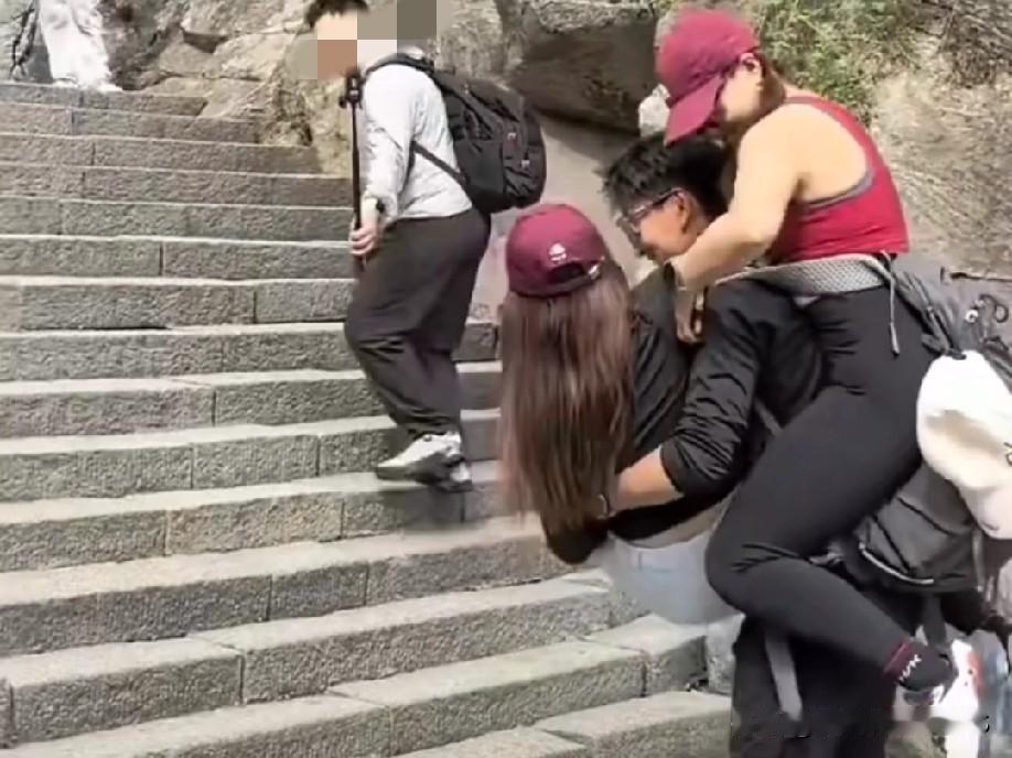 哈哈，如今干陪爬这行，可不是随便谁都能胜任的，光靠耍嘴皮子可不行，得有真本事才行