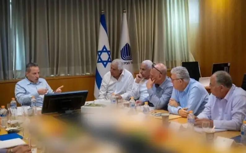 【加大武器自给，以色列抓紧备战】
当地时间4月29日，以色列国防部总干事阿米尔·