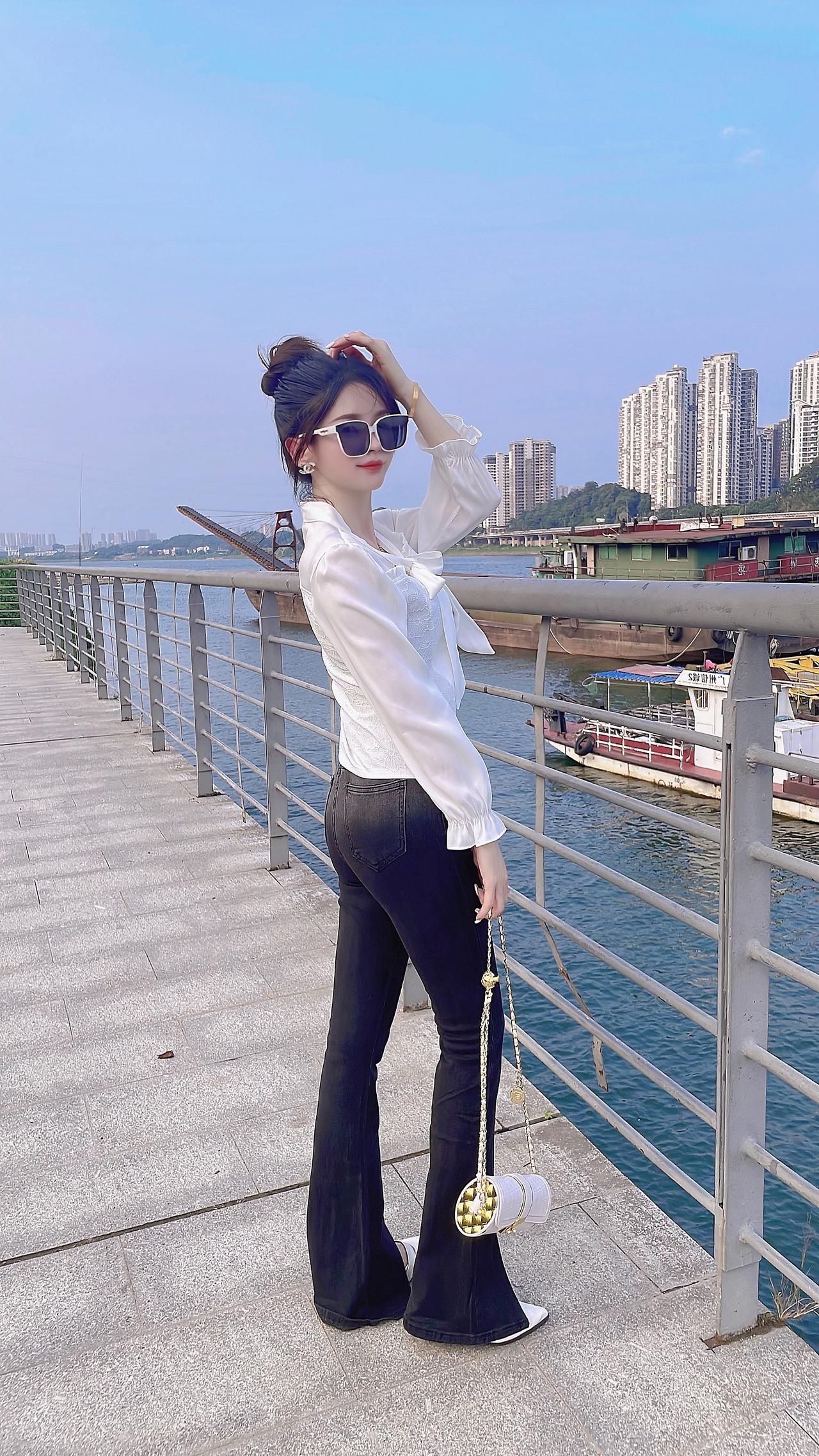 感谢时间，让我明白，哪些人对我来说最重要，哪些人仅仅只是过眼云烟，路过，爱过，错