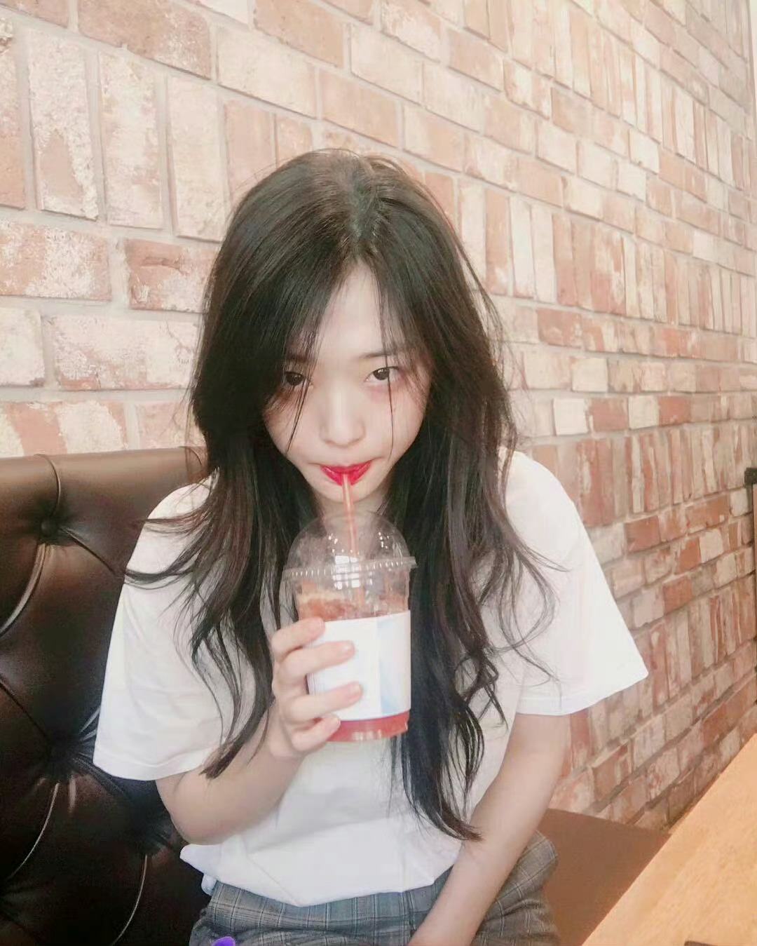 崔雪莉 崔雪莉头像 致美丽的崔雪莉 170611 INS 🍑 纯欲女神崔真理穿