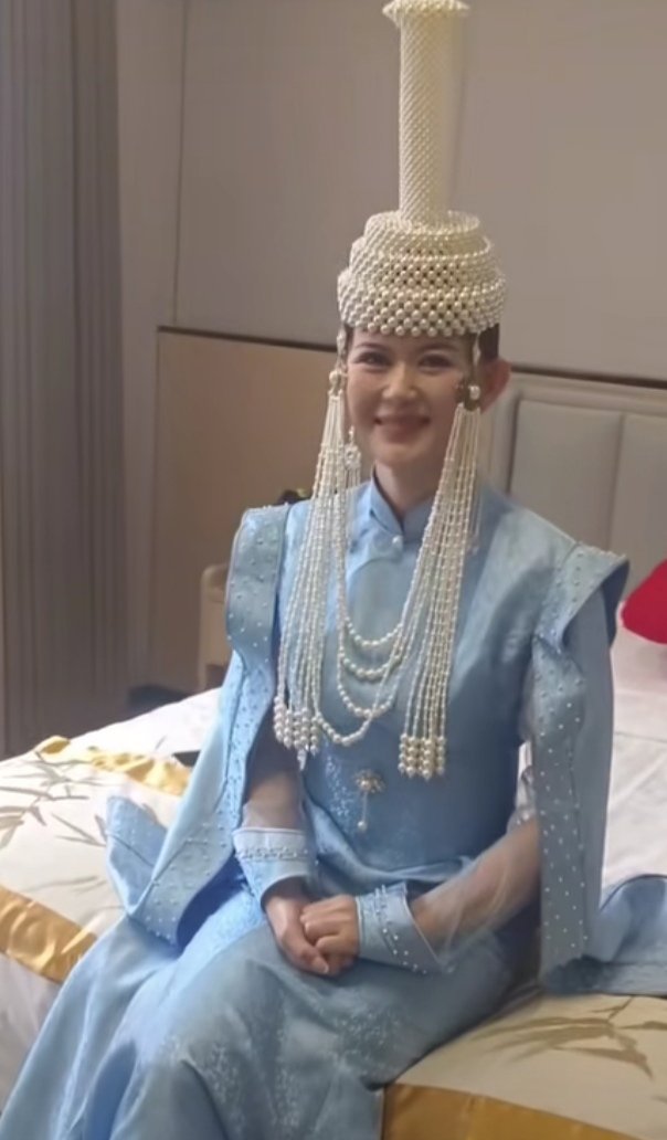 我们大草原牧区蒙古族女孩出嫁 ​​​
