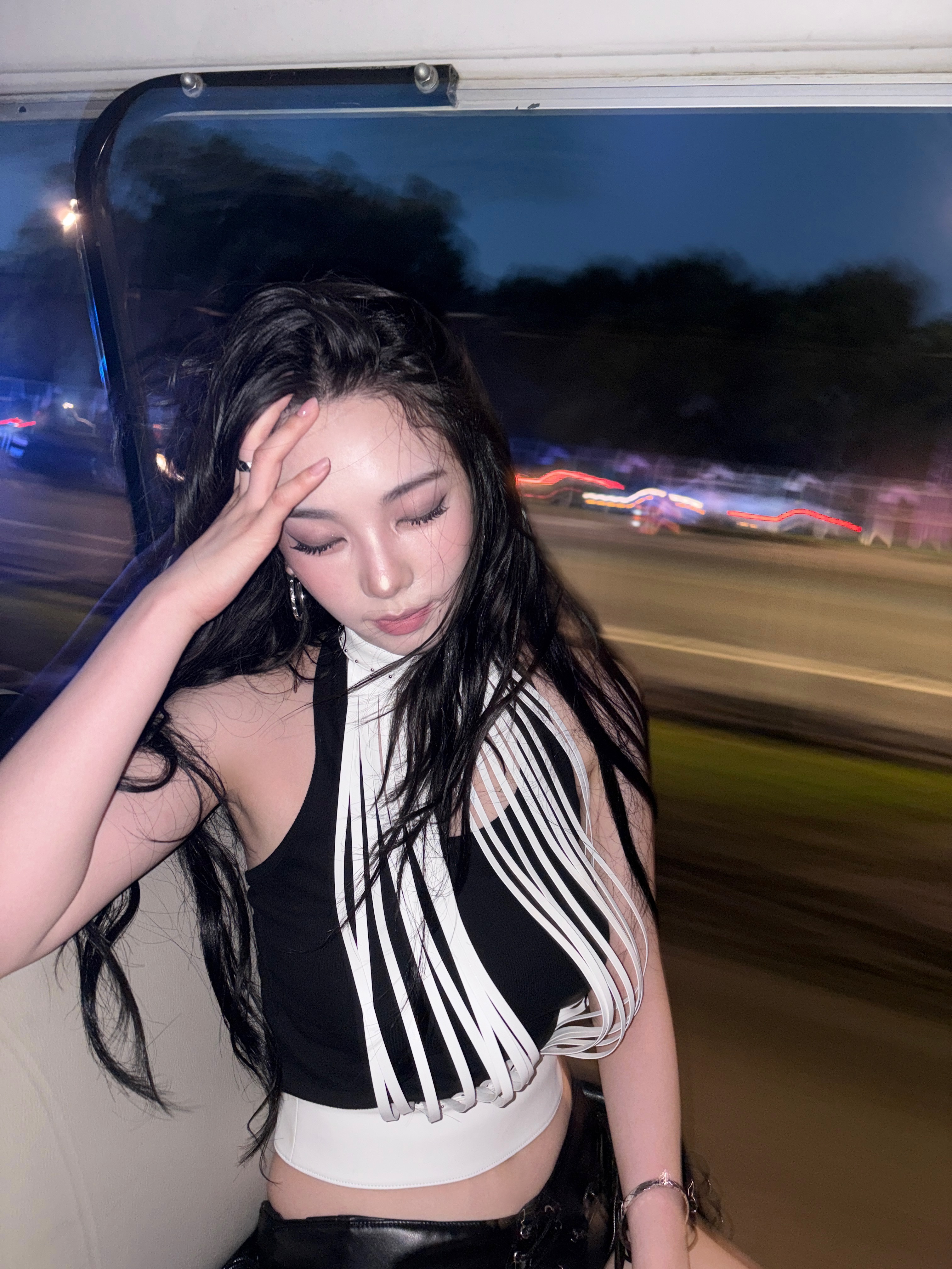 说因为行程太赶没来得及拍多少照片但还是发了好多美照呀完全是孝女宝宝 