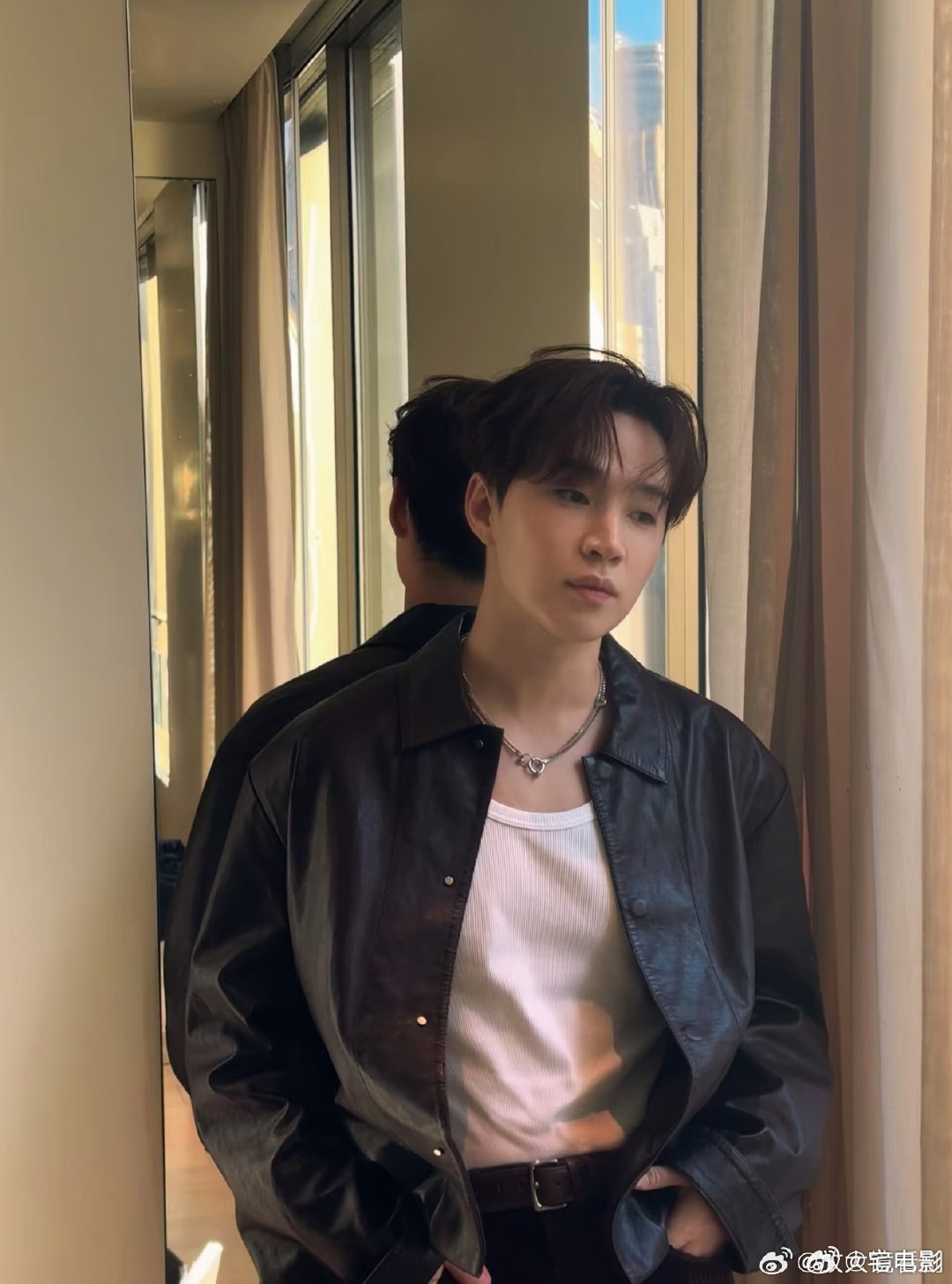 何炅王嘉尔顺手给刘宪华改名默契问答变 “改名现场”，刘宪华：我到底叫苗宪华还是刘