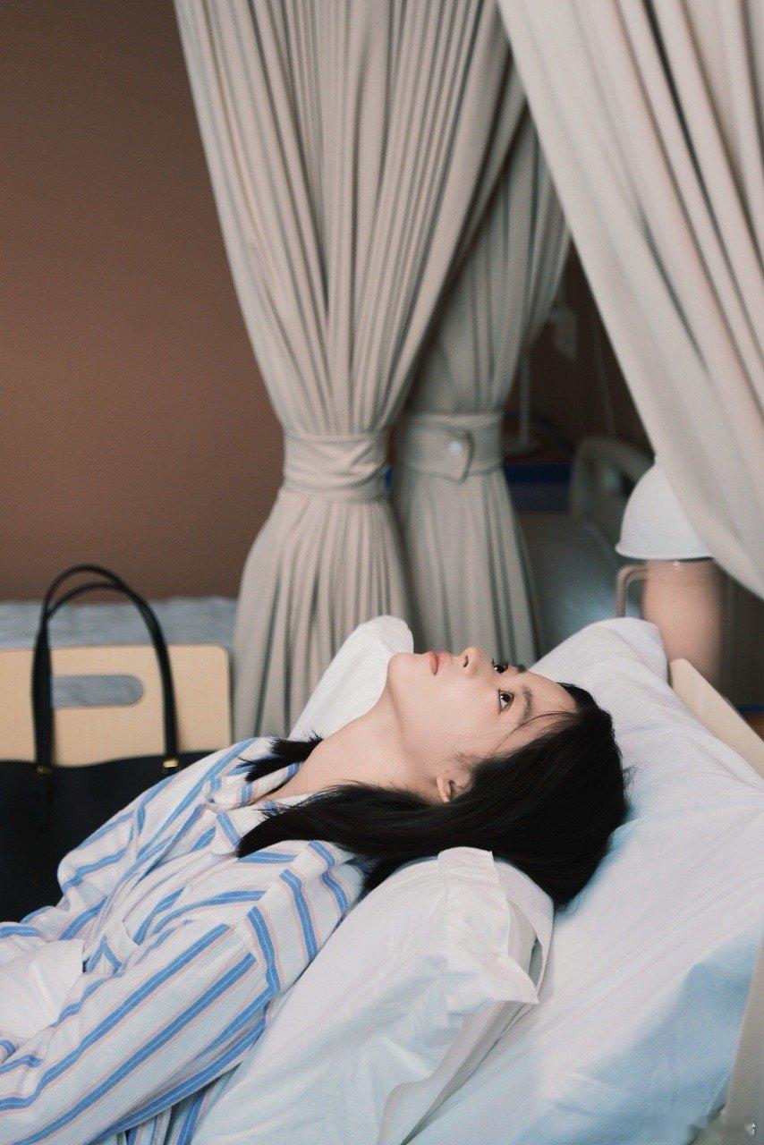 #黄杨钿甜待播剧都是女主了#  黄杨钿甜的确让我觉得挺佩服的呀，其实我觉得从配角