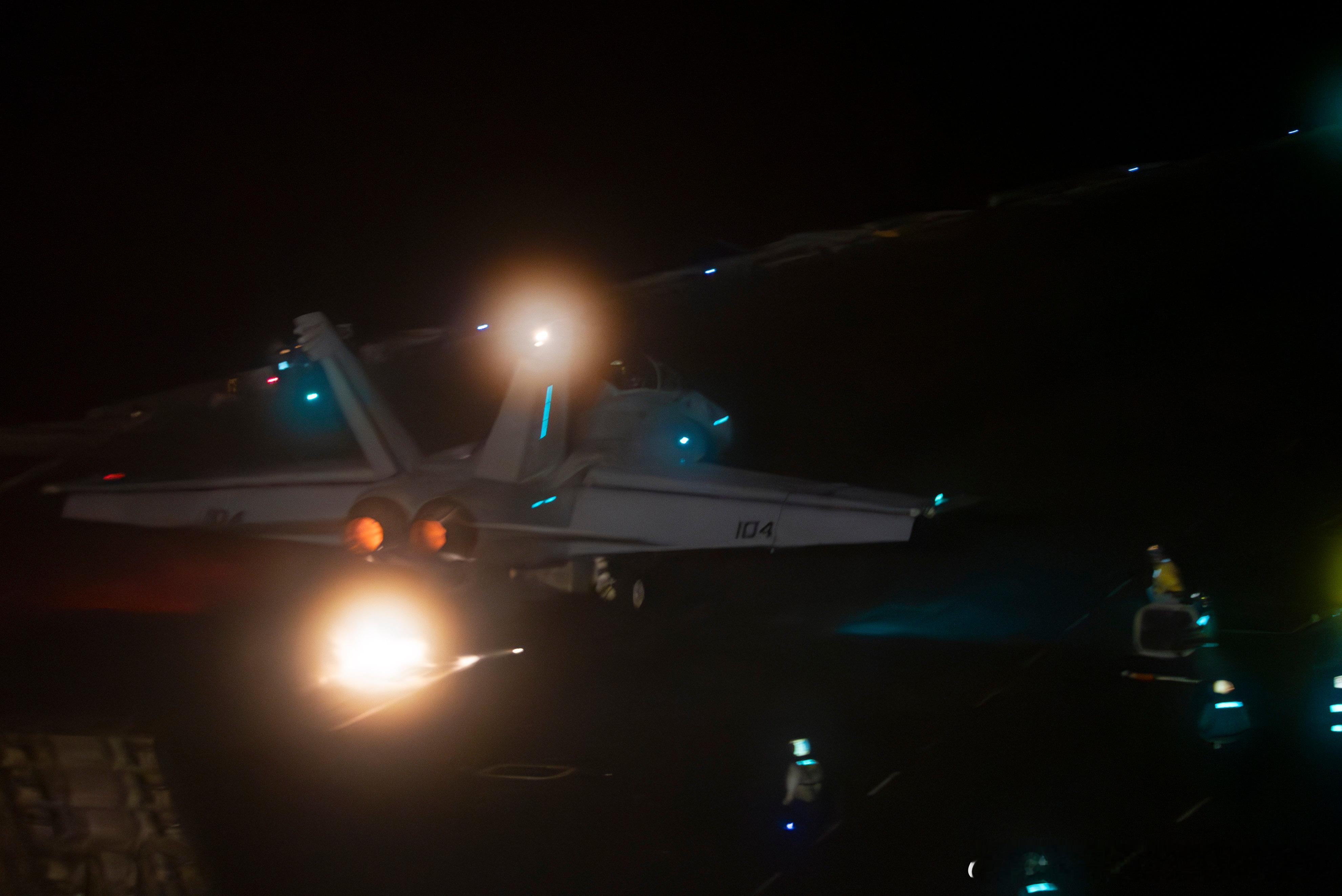 2025年5月，USS Carl Vinson (CVN 70)在中央司令部行动