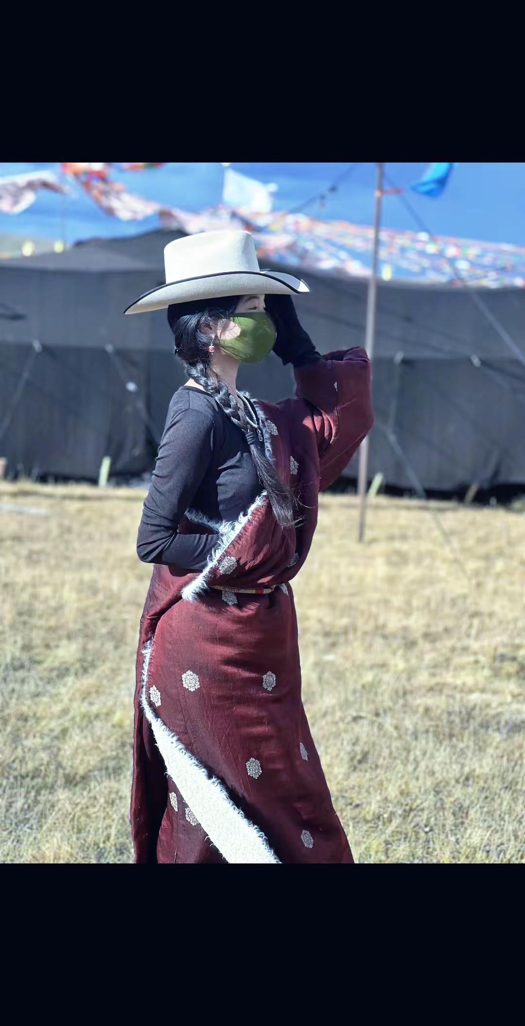 也是到了听拉伊的年纪了🤭