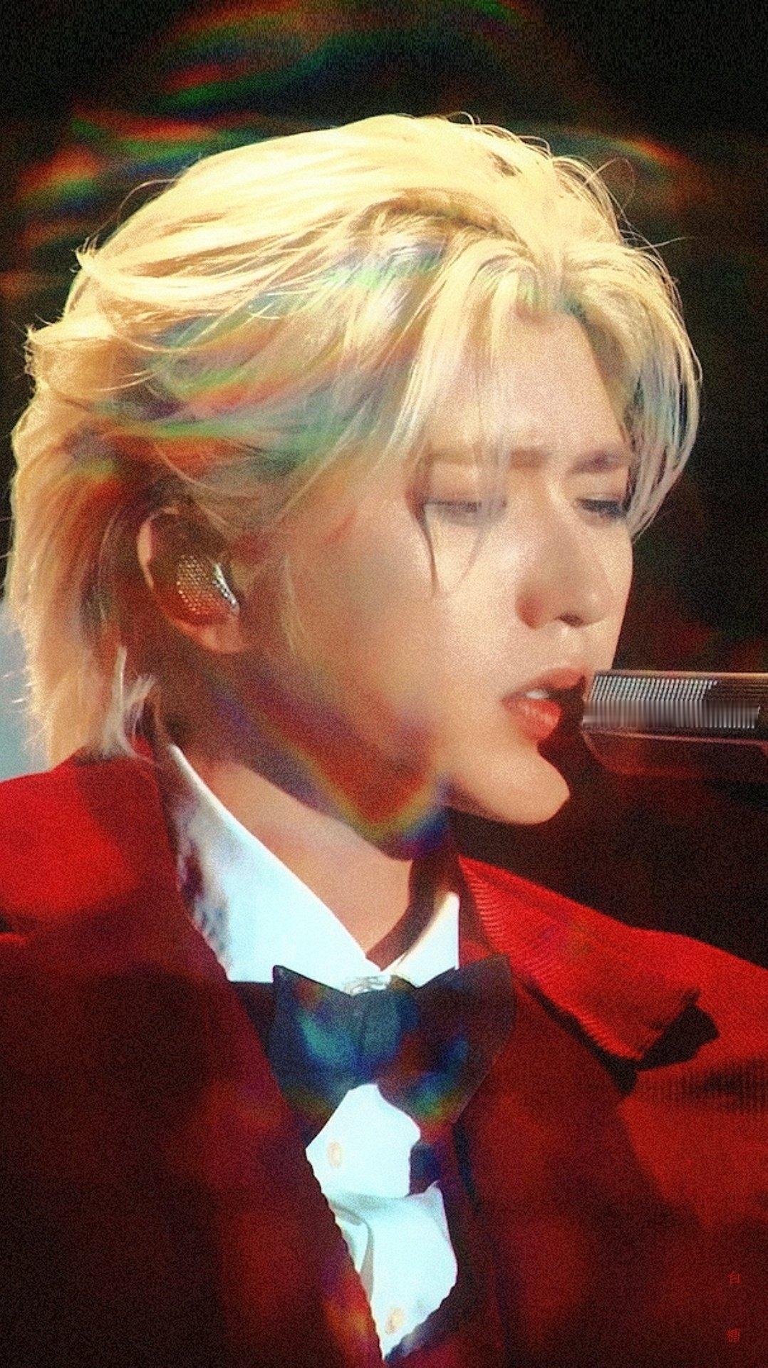 #蔡徐坤[超话]#🔥#蔡徐坤新歌remedy# 每个人心中都有无法愈合的伤痕，