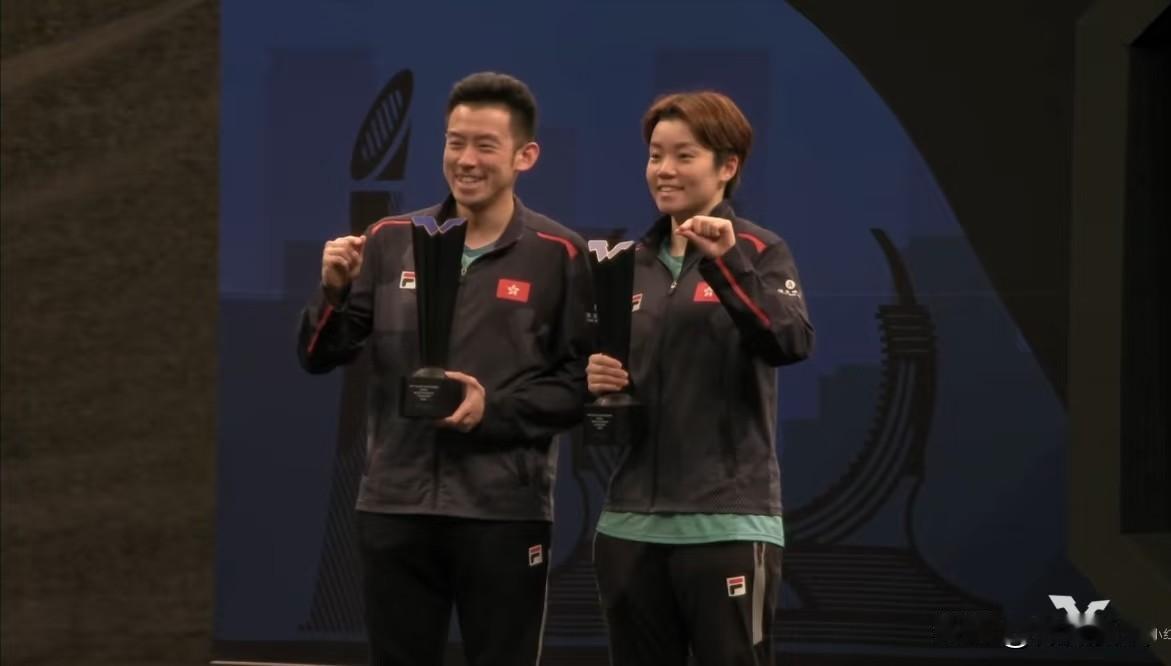 恭喜黄镇廷杜凯琹夺得混双冠军。
在刚刚结束的多哈球星挑战赛混双决赛，黄镇廷/杜凯