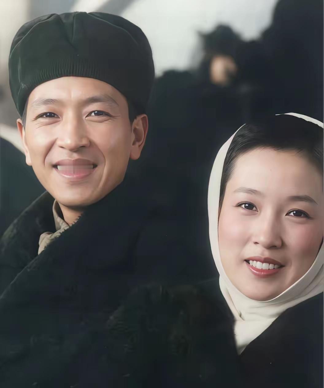 1950年，耿飚将军出任瑞典大使，他是新中国首位驻西方大使‌。作为新中国向西方国