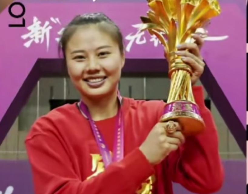 心高气傲的日本女排，噫想凭三杆破火枪（1号4号5号），打赢我中国队，夺亚锦赛冠军