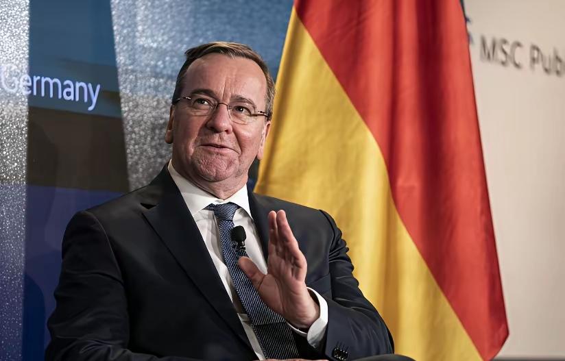 ​乌克兰获得了德国方面军事援助，将获得35枚爱国者导弹，德国国防部长鲍里斯·皮斯