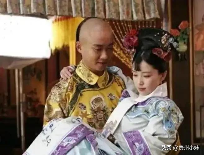 公元1825年，43岁的道光皇帝，把13岁的表妹纳入了后宫。后来表妹成功怀孕，六