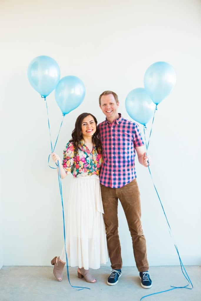 虽然但是 国外有个叫做gender reveal party 就是怀了宝宝之后举
