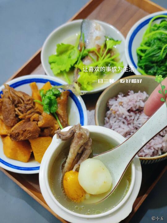 今天也有好好吃饭🍽️沙茶鸭焖笋+水鸭汤