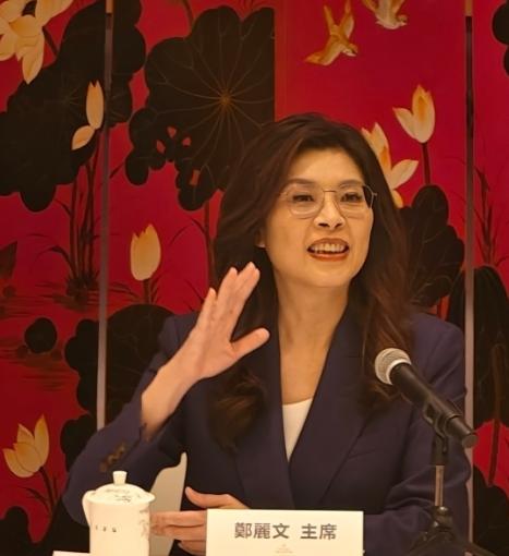 郑丽文扛起两岸和平大旗，国民党这次能走多远
郑丽文刚接任国民党主席，就把两岸议题