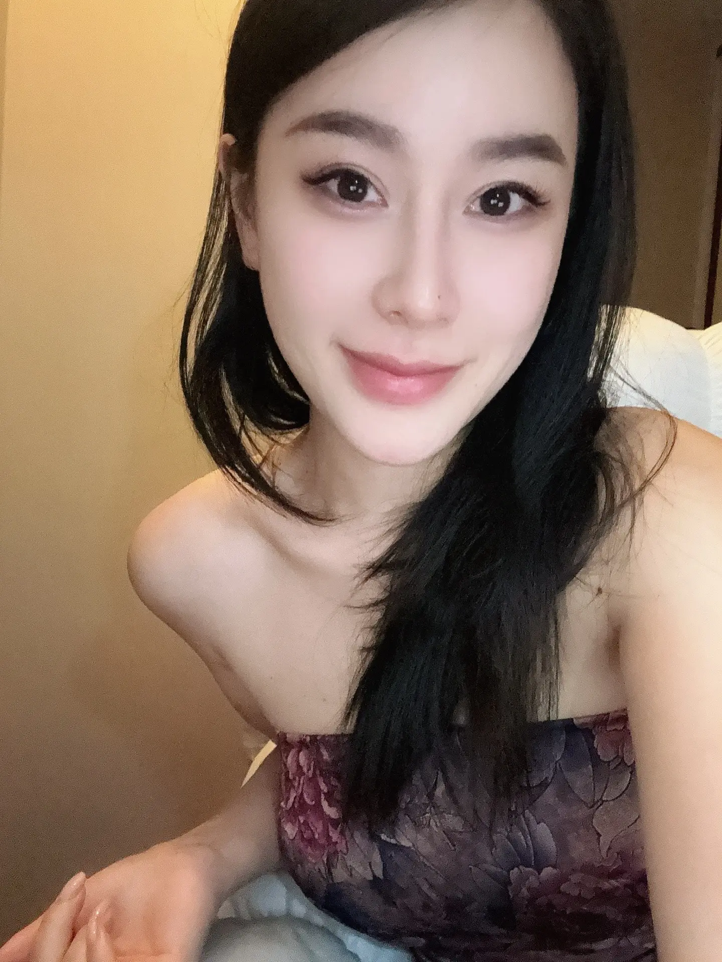 你没有u，她怎么听得见你的love u