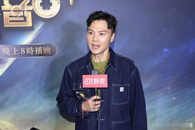 中年好聲音4｜莫家淦除面具甩「綠葉」標籤　終於俾人叫得出全名莫家淦日前出席《中年