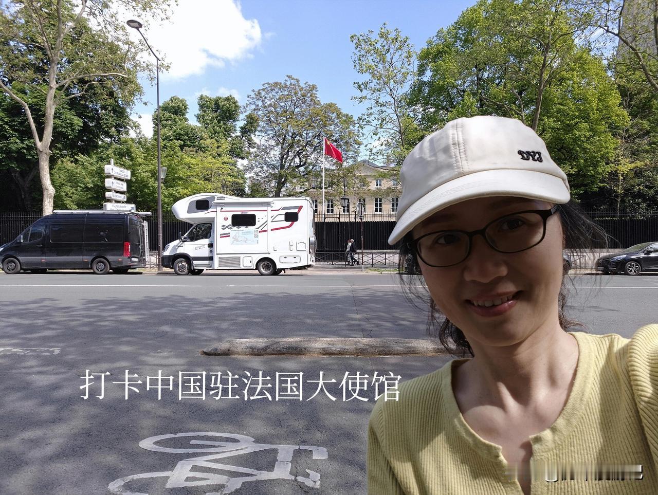 4月20日，终于要离开法国了!出发前去维修车辆、换轮胎。下一个国家，卢森堡!
