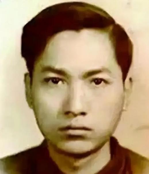 1982年8月15日，著名抗日英雄赵一曼的儿子，在家中自缢身亡。他叫陈掖贤，是北