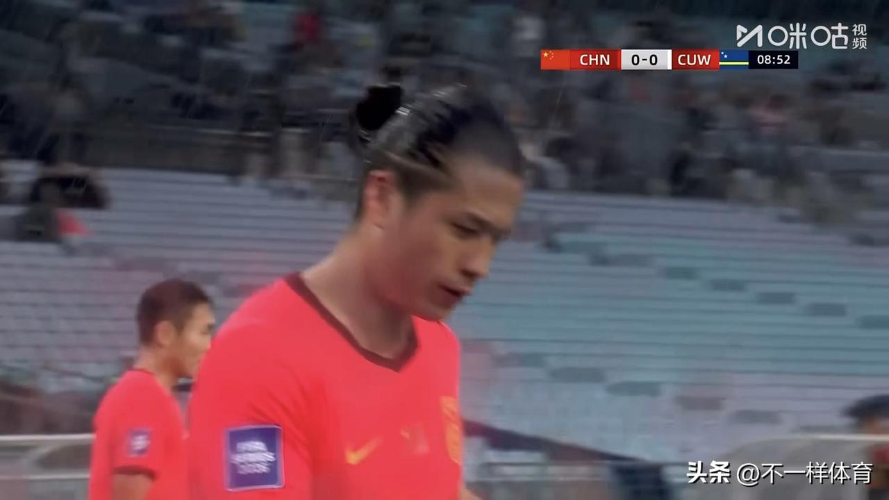 邵佳一国家队主教练首秀：眼前一亮！自信从容！中国队2-0战胜库拉索队取得开门红