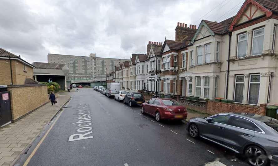 英国伦敦：汇聚全球族群的“小小联合国”
 
伦敦，这座全球知名的大都市，除了拥有