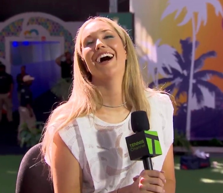 科林斯持续跟进评论好朋友iga的换教练进度科林斯谈斯瓦泰克与费赛特解约：“我认为