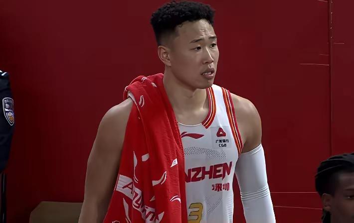 有一说一，今天廖三宁和贺希宁的表现，完全是两种不同的风格！
 
🏀 廖三宁（北