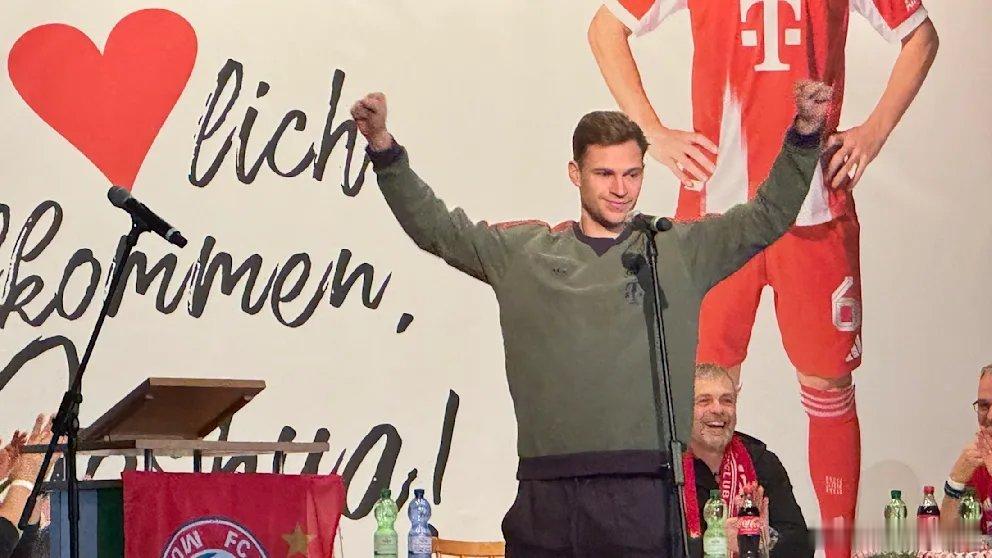 🚨若你未能在足球領域取得成功，你會選擇做什麼❓🎙️基米希：“我會嘗試進入足球