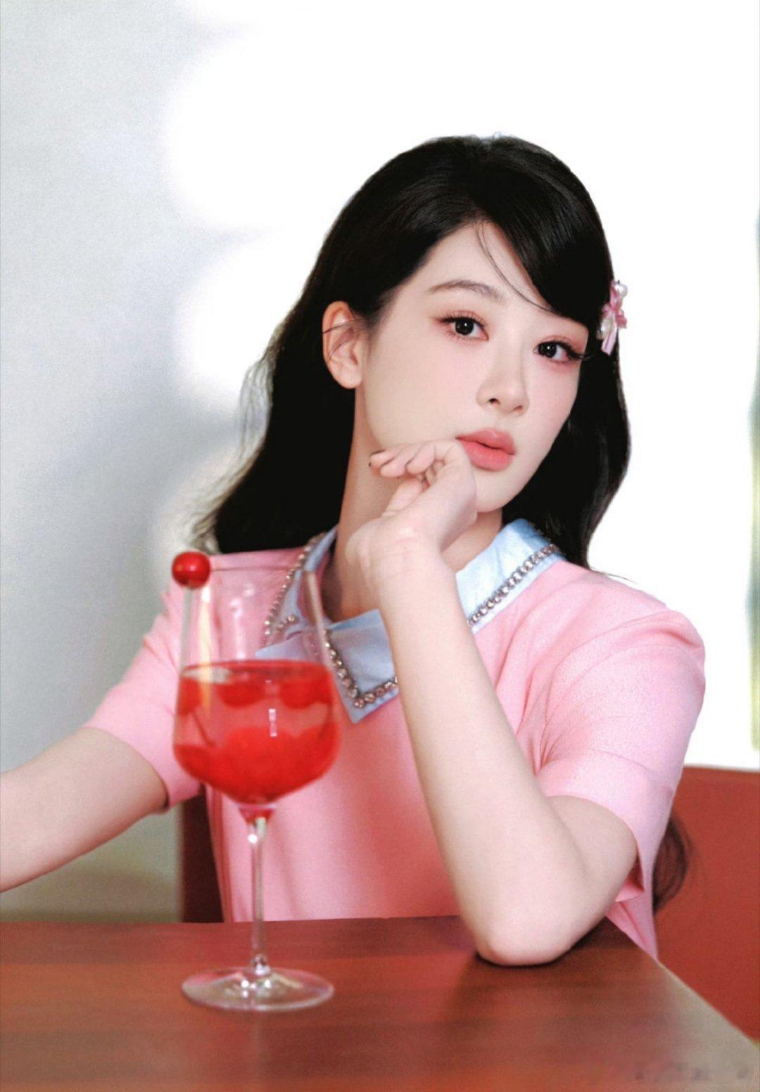 生命树 yz杨紫白菊yz杨紫生命树 "去拥抱陌生 去期待惊喜"𝕋𝕠 𝕖𝕞