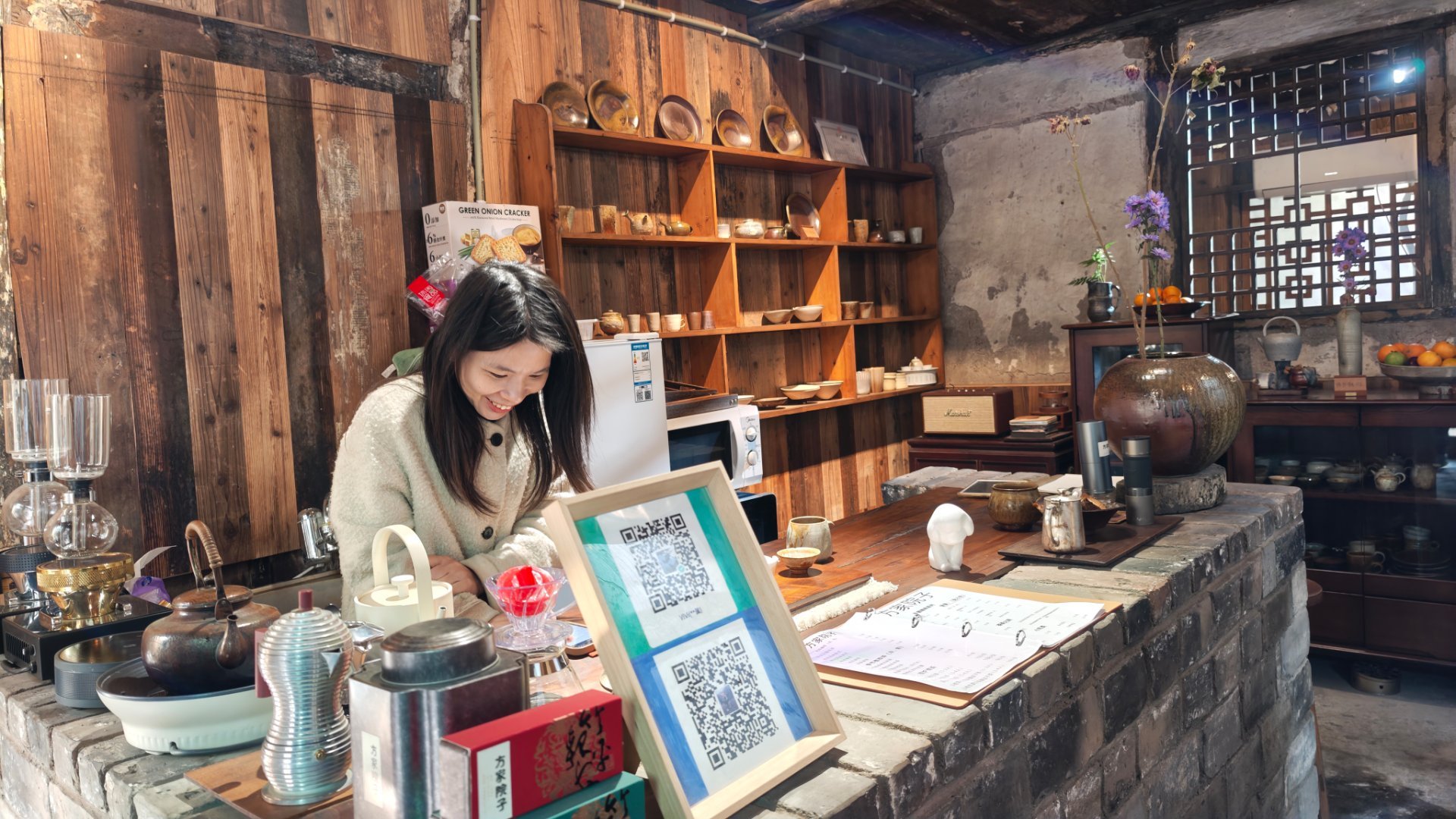 新津太平老街，好悠闲啊，古色古香的。 