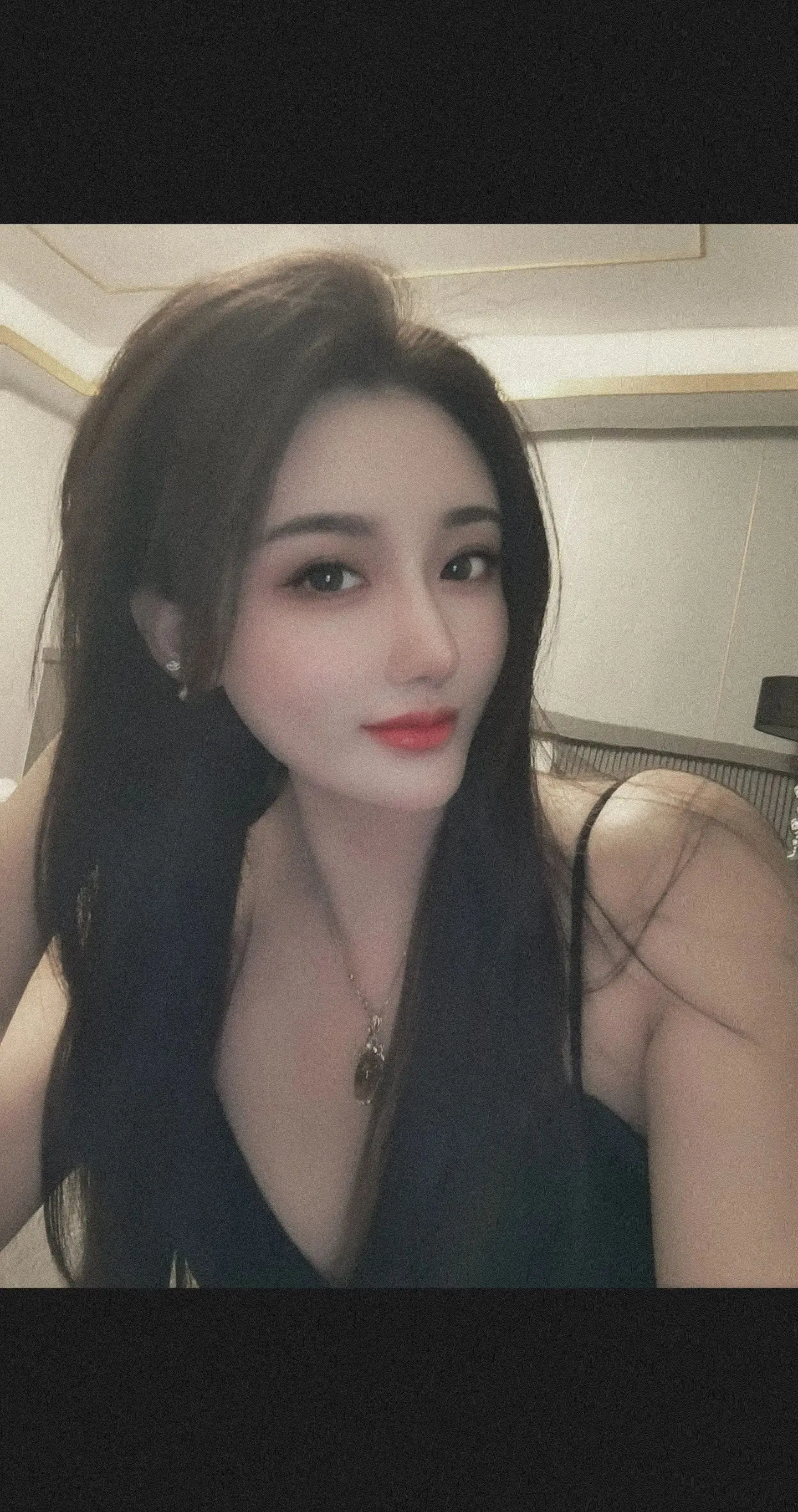 人山人海  人来人往  自尊自爱  自由自在
