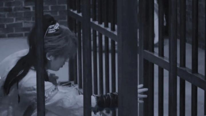 丁程鑫黑灯瞎火还闭眼丁程鑫的世界到底有多黑开始推理吧 中式恐怖已经很要命了，还要