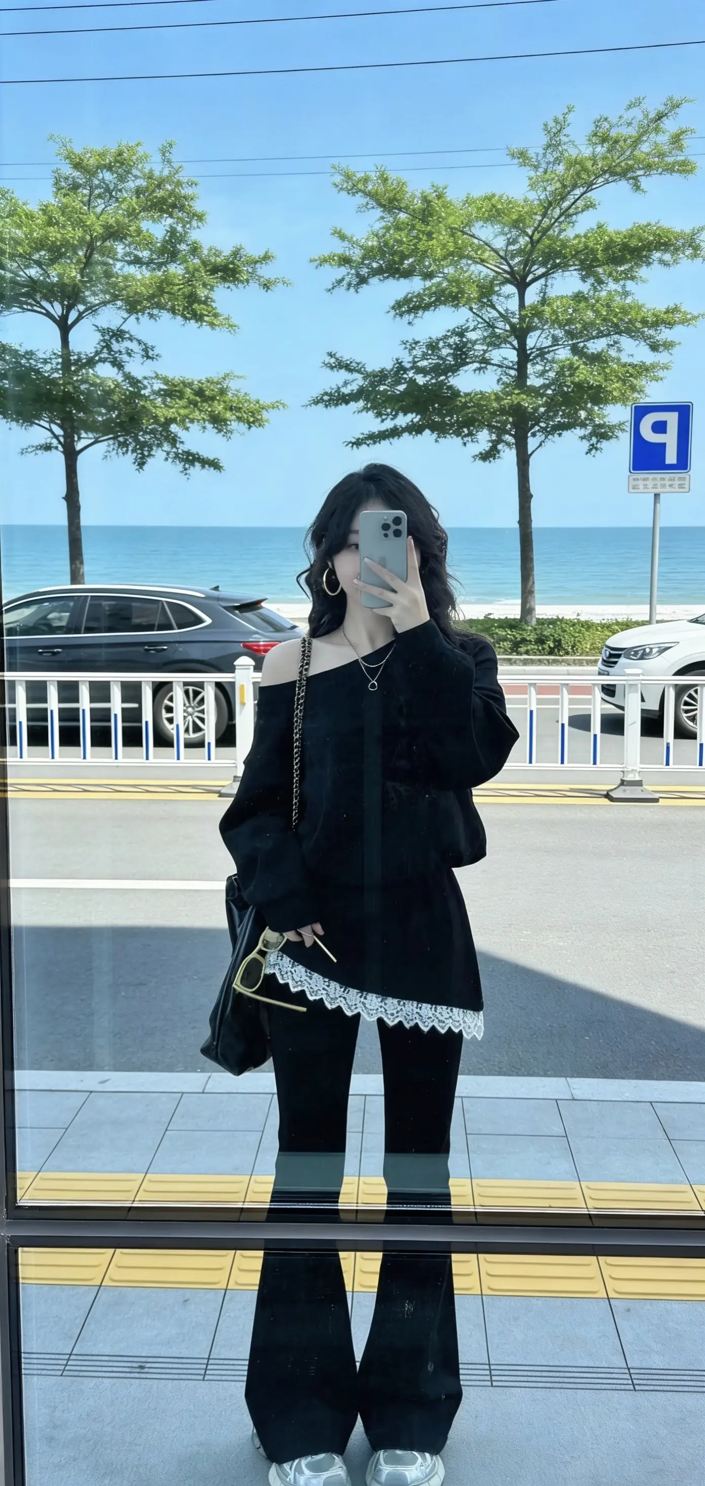 “治得了你脾气的人，是你爱的人          受得了你脾气的人，是...