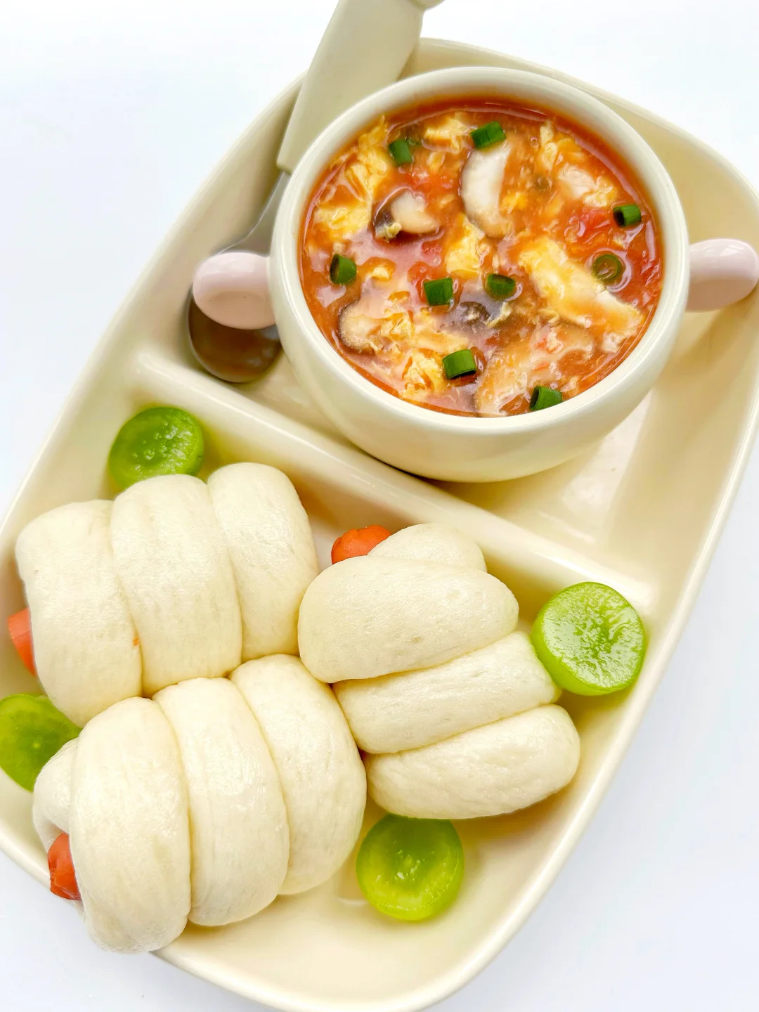 小朋友的早餐🍗火腿馒头卷🍅开胃番茄浓汤