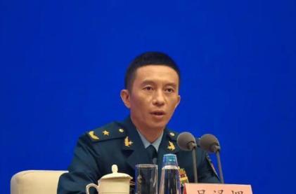 九三阅兵即将举行，可令人意外的是，国务院官宣了一个前所未有的消息，不是说装备，也