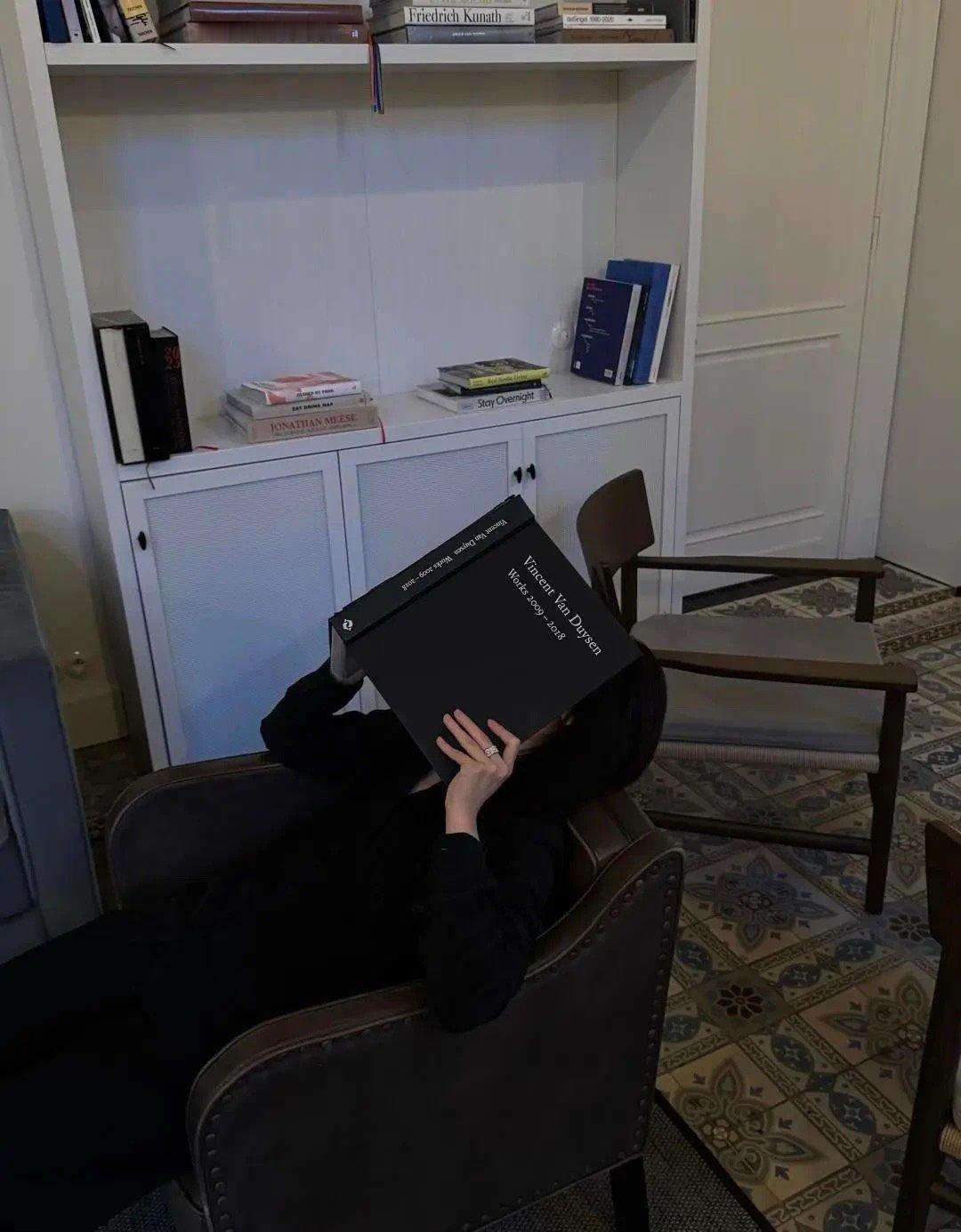 𝒎𝒐𝒎𝒆𝒏𝒕最怕的不是付出得不到回报而是付出的太认真反而招人嫌 ​​